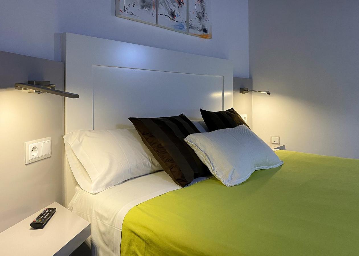 Appartement Y Habitacions Entre Volcans *